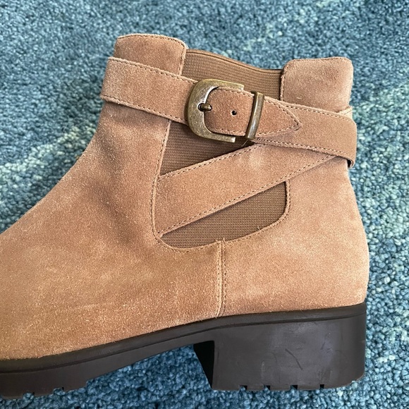 Aerosoles Womens boots, size 9.5 - Picture 7 of 12